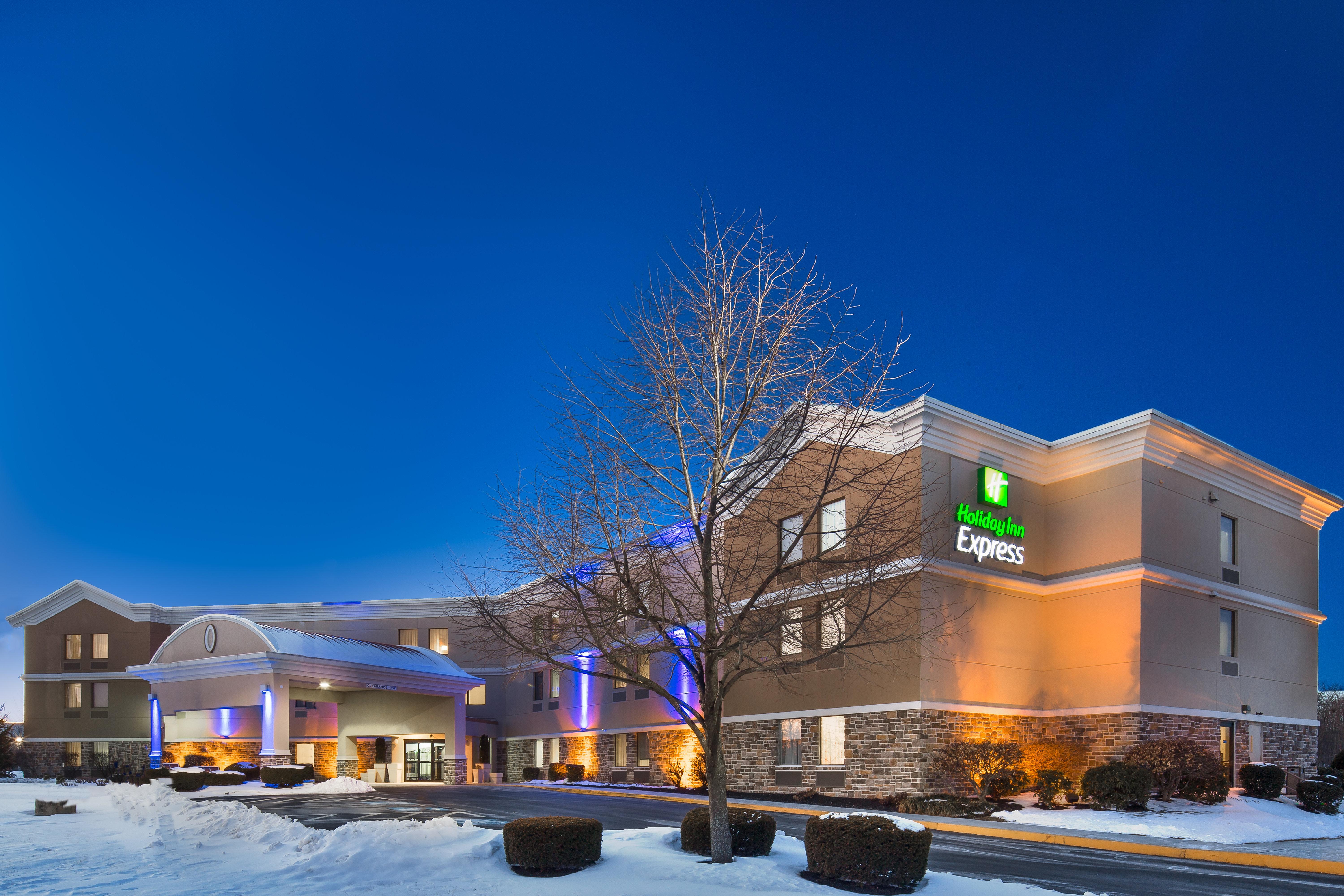 Holiday Inn Express Harrisburg I-81 - Hershey By Ihg Manadahill Exterior foto