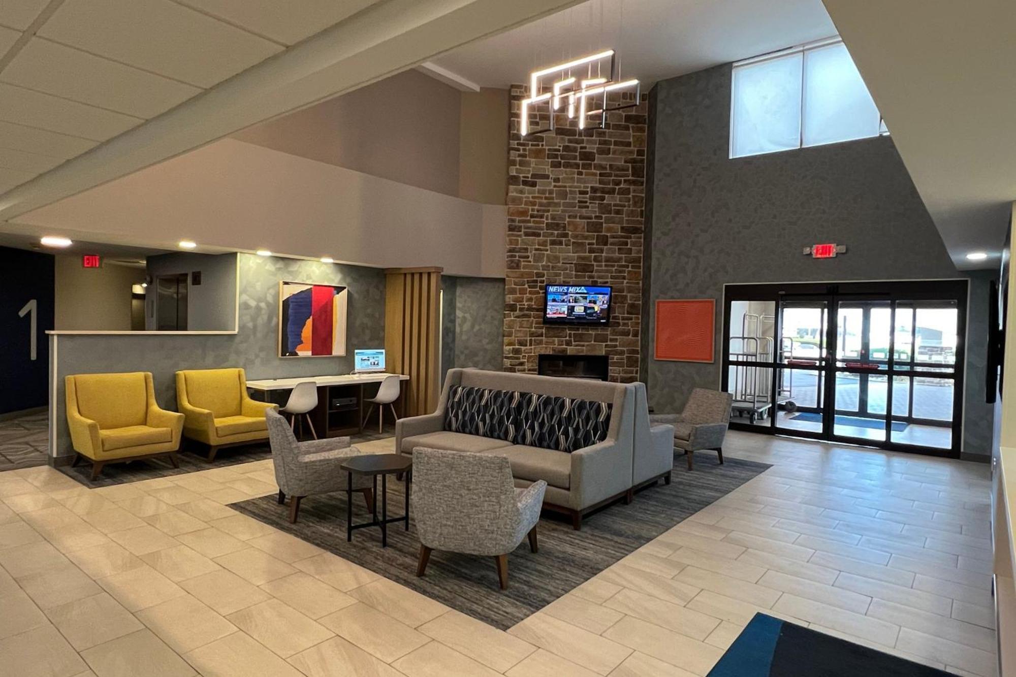 Holiday Inn Express Harrisburg I-81 - Hershey By Ihg Manadahill Exterior foto