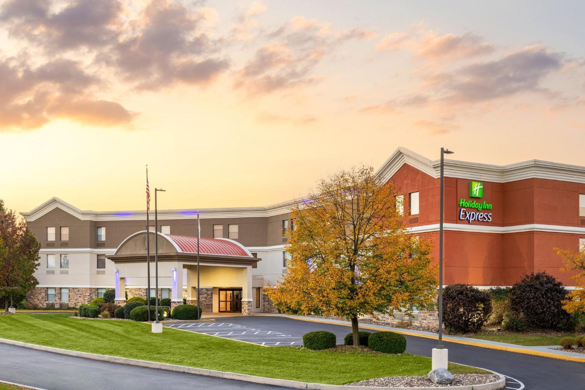 Holiday Inn Express Harrisburg I-81 - Hershey By Ihg Manadahill Exterior foto